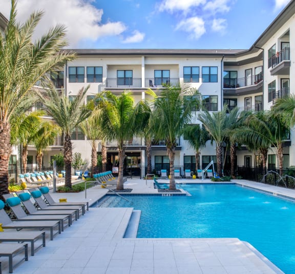 The District at Rosemary Apartments in Sarasota, FL
